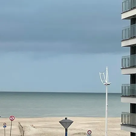 Dzee Frontaal Zeezicht En Gratis Parking * Koksijde