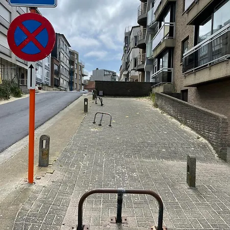 Dzee Frontaal Zeezicht En Gratis Parking *