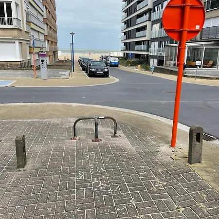 Dzee Frontaal Zeezicht En Gratis Parking